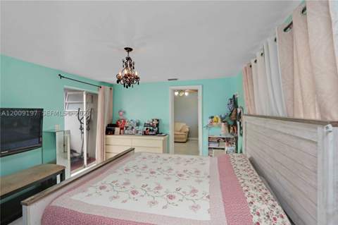 1762 NW 8th Ave, Homestead FL - photo 14 of 24