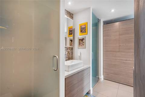 1040 Biscayne Blvd 3607, Miami FL - photo 13 of 35