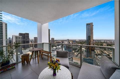 1040 Biscayne Blvd 3607, Miami FL - photo 17 of 35