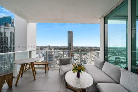 1040 Biscayne Blvd 3607, Miami FL - photo 18 of 35