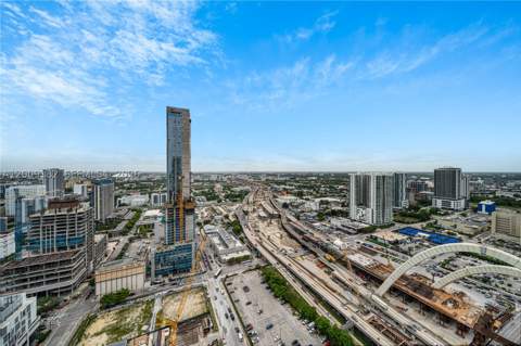 1040 Biscayne Blvd 3607, Miami FL - photo 19 of 35
