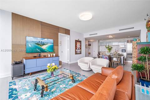 1040 Biscayne Blvd 3607, Miami FL - photo 7 of 35