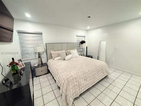 11216 SW 166th Ter, Miami FL - photo 11 of 20