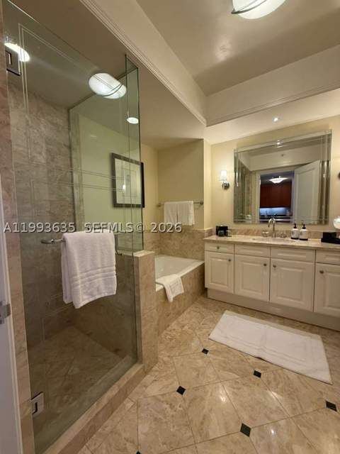 1435 Brickell Ave 3305, Miami FL - photo 9 of 10
