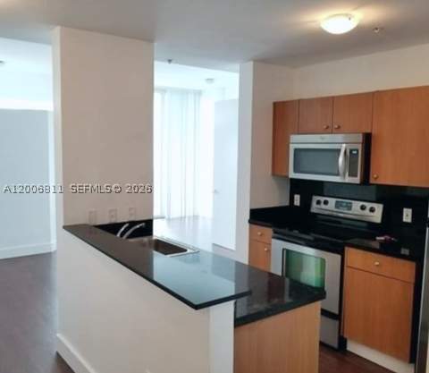 2200 NE 4th Ave 803, Miami FL - photo 8 of 27