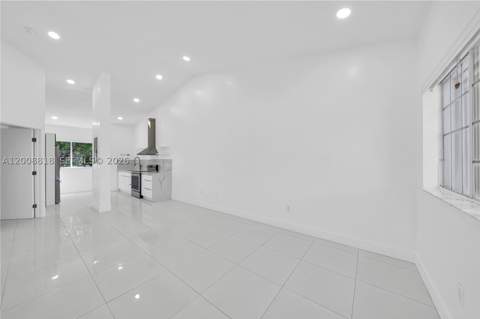 13170 SW 66 Ter 1810B, Miami FL - photo 16 of 18