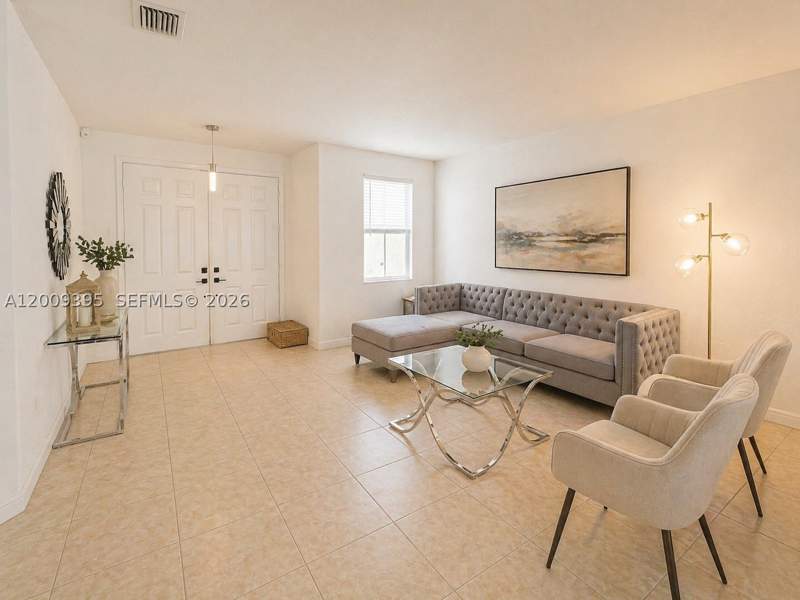 3 bedroom Townhouse at 11028 NW 87th Ln, Islands At Doral Townhome, Doral — photo 5