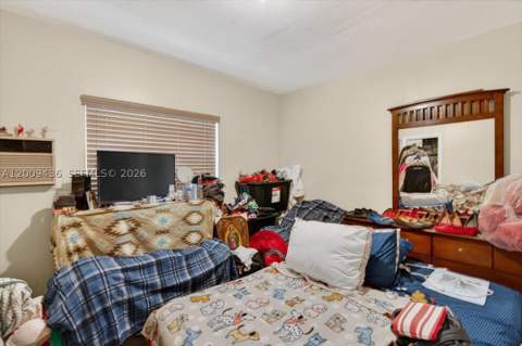 1171 NE 182nd St, North Miami Beach FL - photo 16 of 26