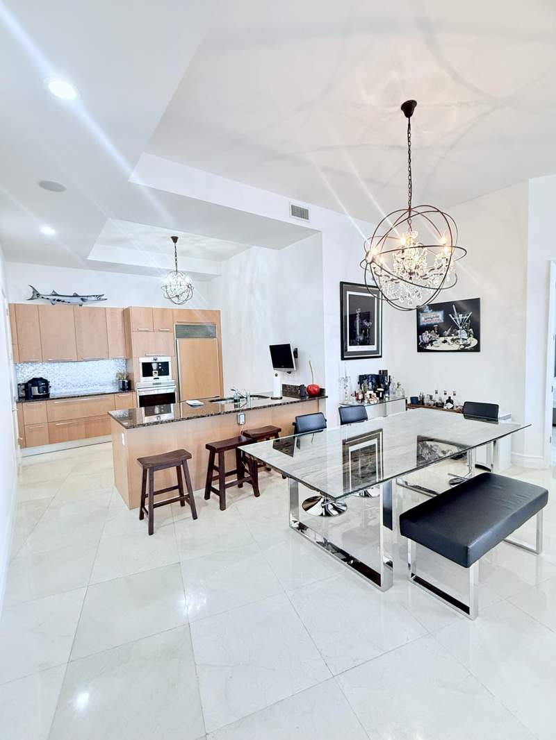 2 bedroom Condominium at 15811 Collins Avenue Ph4307, Trump Tower III, Sunny Isles Beach — photo 2