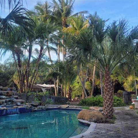 8339 SW 112th St, Miami FL - photo 12 of 30