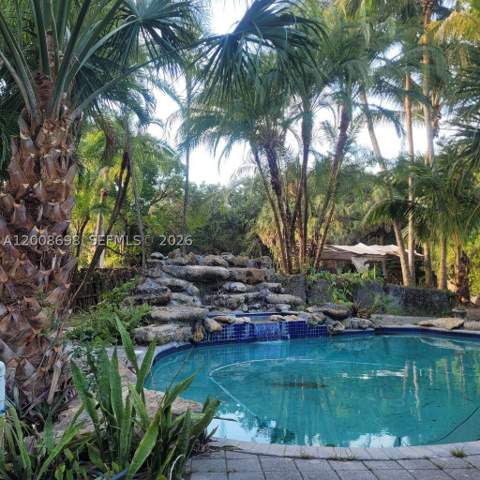 8339 SW 112th St, Miami FL - photo 13 of 30