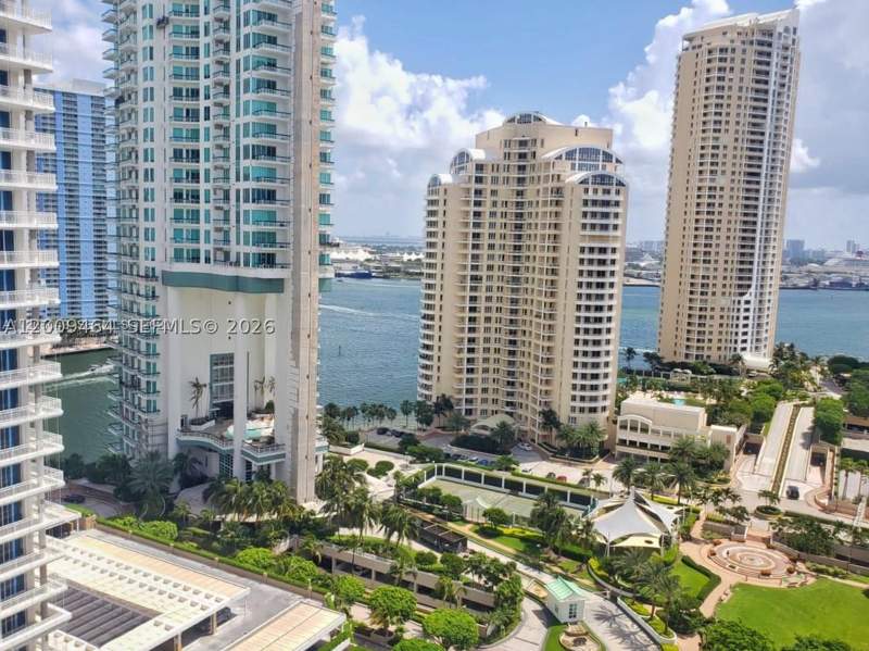 2 bedroom Condominium at 701 Brickell Key Blvd 2306, Courvoisier Courts Condo, Miami — photo 2