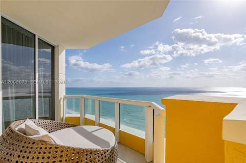 17875 Collins Ave 3906, Sunny Isles Beach FL - photo 13 of 34