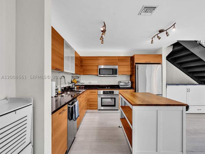 1 bedroom Condominium at 3301 NE 1st Ave M0306, Four Midtown Miami Condo, Miami — photo 5
