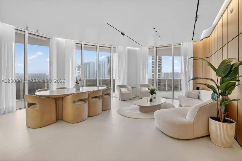 3 bedroom Condominium at 4100 Island Blvd 904, Bellini At Williams Islan, Aventura — photo 3