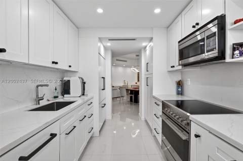 3000 Island Blvd 2404, Aventura FL - photo 14 of 40