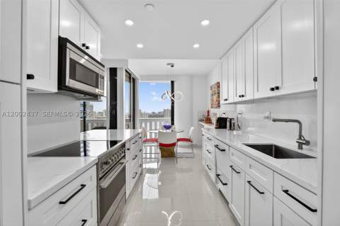 3000 Island Blvd 2404, Aventura FL - photo 15 of 40