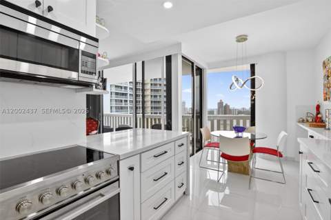 3000 Island Blvd 2404, Aventura FL - photo 16 of 40