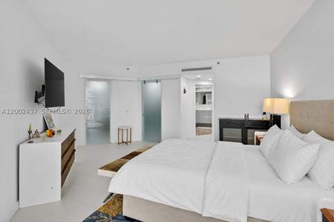 3000 Island Blvd 2404, Aventura FL - photo 21 of 40