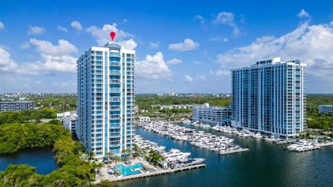 17111 Biscayne Blvd 909, North Miami Beach FL - photo 17 of 93