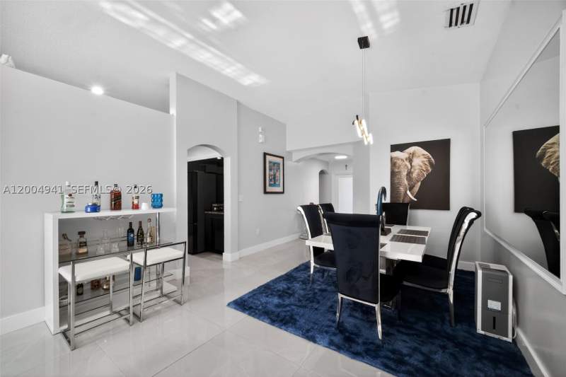 3 bedroom SingleFamilyResidence at 14471 SW 136th Pl, Silver Lakes West Amend, Miami — photo 5