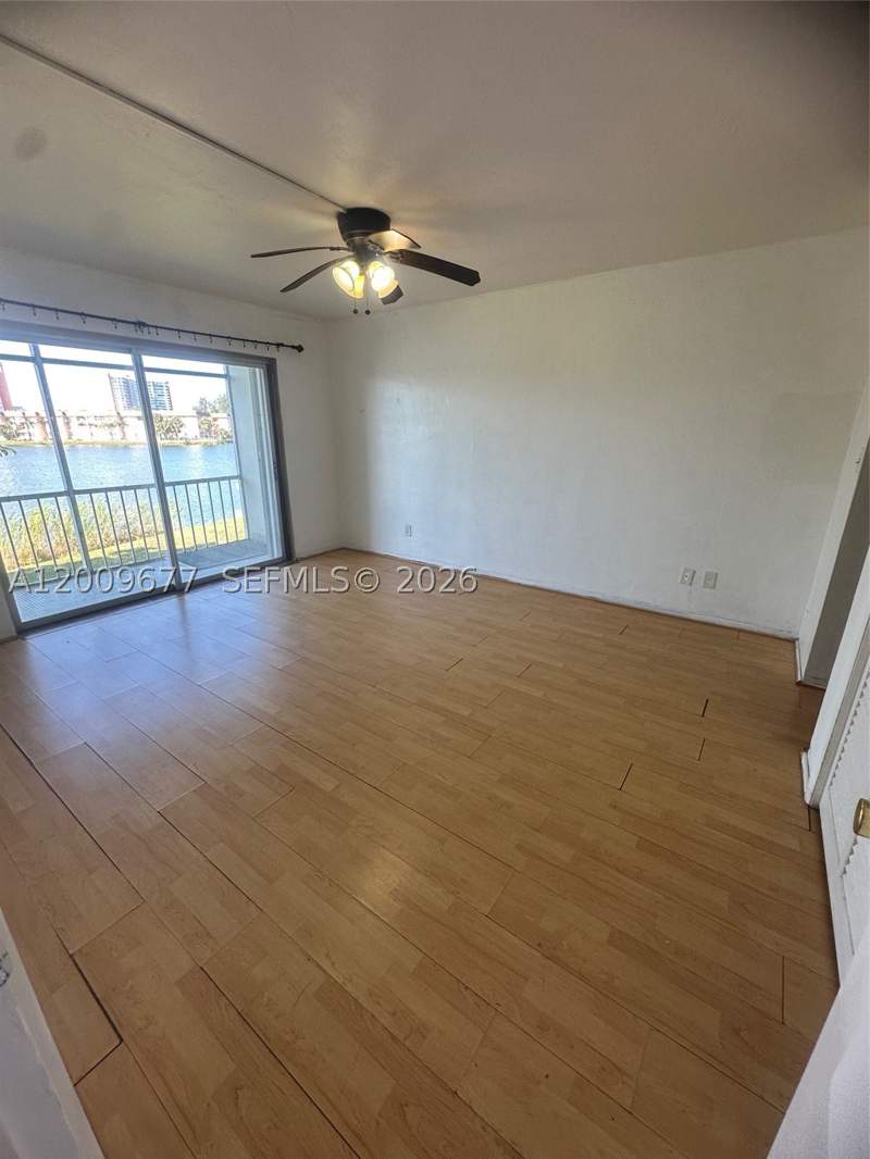 1 bedroom Condominium at 1530 NE 191st St 205, Third Horizons Condo, Miami — photo 3