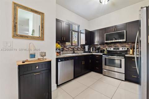 12748 SW 131st Ter, Miami FL - photo 13 of 25