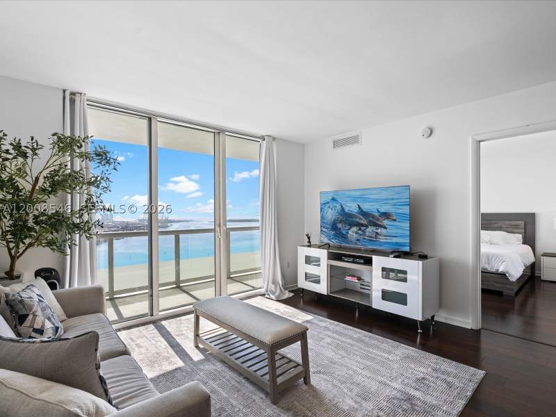 2 bedroom Condominium at 50 Biscayne Blvd 3308, 50 Biscayne Condo, Miami — photo 4