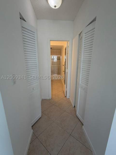 300 Bayview Dr 915, Sunny Isles Beach FL - photo 18 of 24
