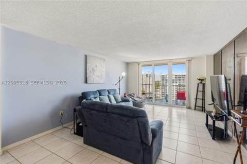 2851 NE 183rd St 2012E, Aventura FL - photo 13 of 71
