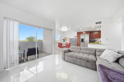 1221 SW 122nd Avenue 401, Miami FL - photo 8 of 25