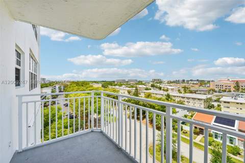 2100 Sans Souci Blvd B706, North Miami FL - photo 22 of 23