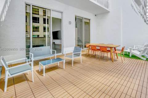 1200 Brickell Bay Dr 1404, Miami FL - photo 9 of 31