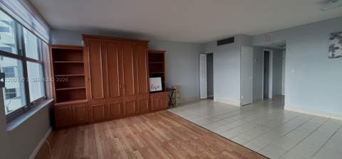 2899 Collins Ave 1040, Miami Beach FL - photo 8 of 22