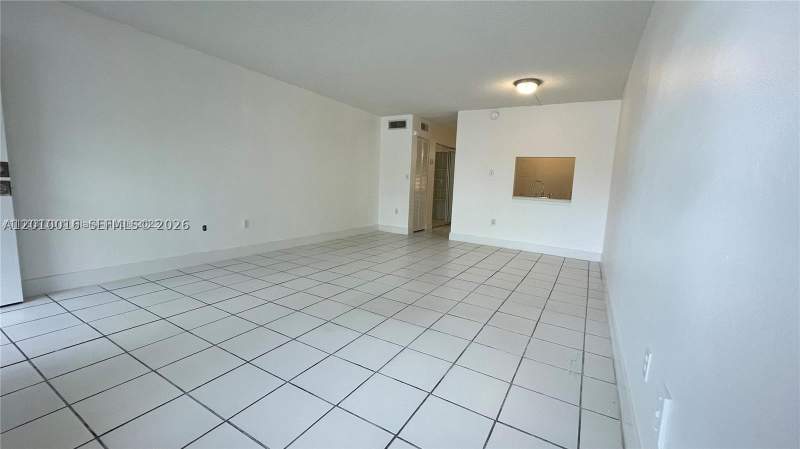 0 bedroom Condominium at 271 NW 177th St B-104, New Worrld Condo Apts III, Miami Gardens — photo 4
