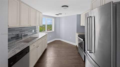 280 SW 20th Rd 904, Miami FL - photo 15 of 34