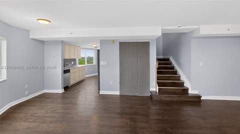 280 SW 20th Rd 904, Miami FL - photo 7 of 34