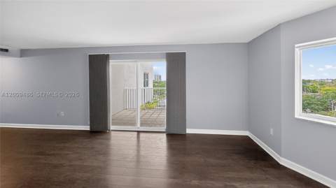 280 SW 20th Rd 904, Miami FL - photo 9 of 34
