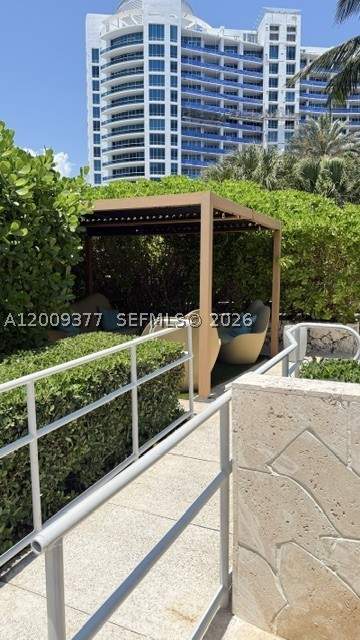 5875 Collins Ave 708, Miami Beach FL - photo 23 of 32