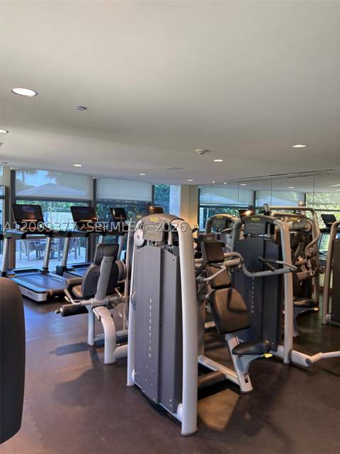 5875 Collins Ave 708, Miami Beach FL - photo 24 of 32