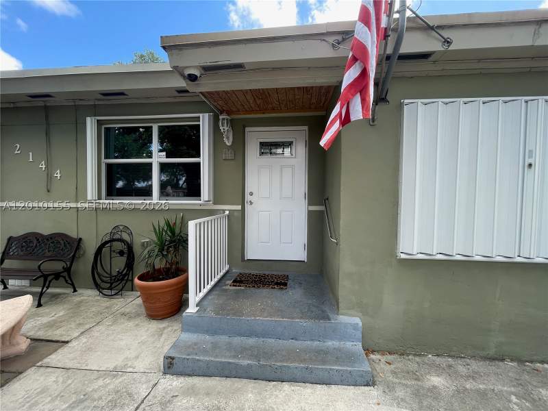 2 bedroom SingleFamilyResidence at 2144 NW 85th St, Everglades Ave Hts Addn, Miami — photo 5