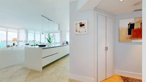 5025 Collins Ave 2206, Miami Beach FL - photo 7 of 95