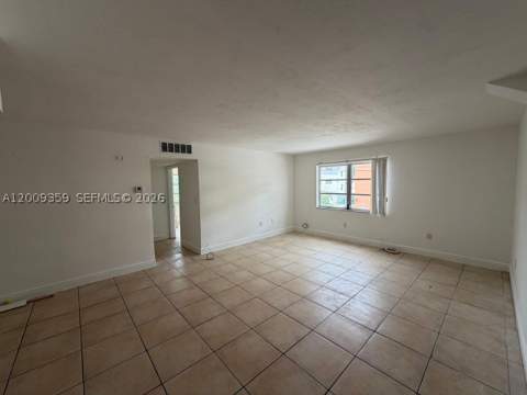 1821 NE 168th St B3, North Miami Beach FL - photo 6 of 12