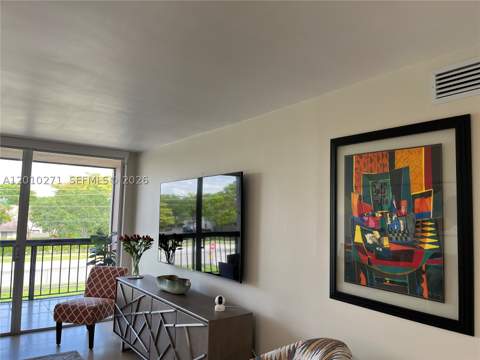 10525 SW 112th Ave 314, Miami FL - photo 13 of 54