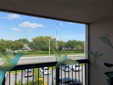 10525 SW 112th Ave 314, Miami FL - photo 20 of 54