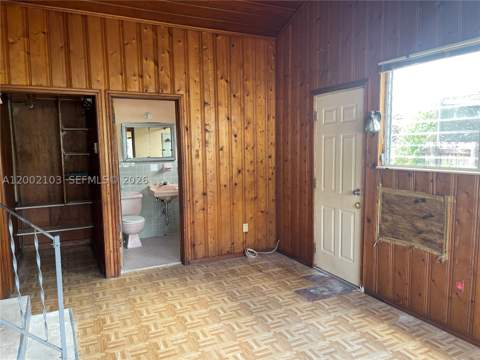 10820 NE 5th Ave, Miami FL - photo 15 of 35