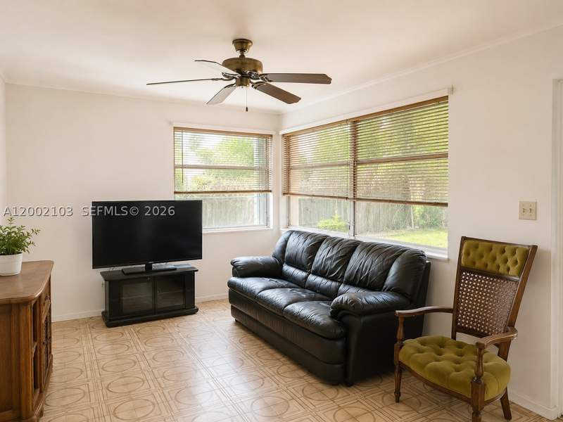 3 bedroom SingleFamilyResidence at 10820 NE 5th Ave, Greenleaf Park-Resub, Miami — photo 5