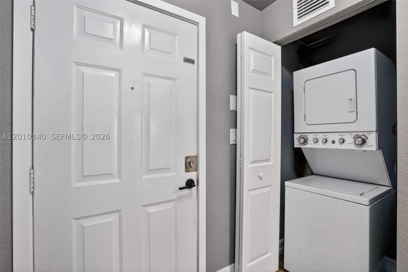 2 bedroom Condominium at 7995 NW 8th St 100C, Park Place At Midway Cond, Miami — photo 3