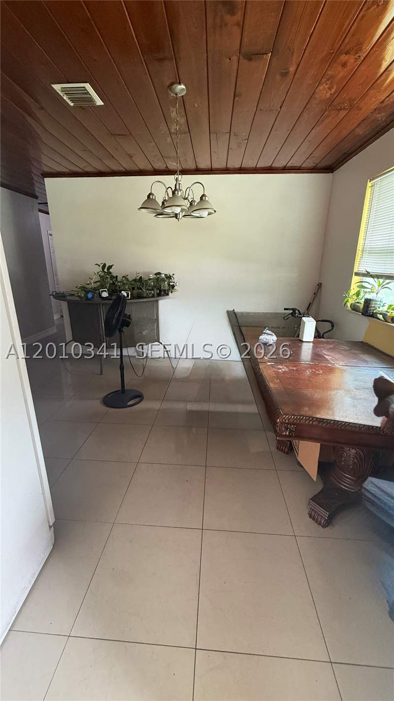 3 bedroom SingleFamilyResidence at 1334 NW 6th Ave, Rockwood Sub, Florida City — photo 5