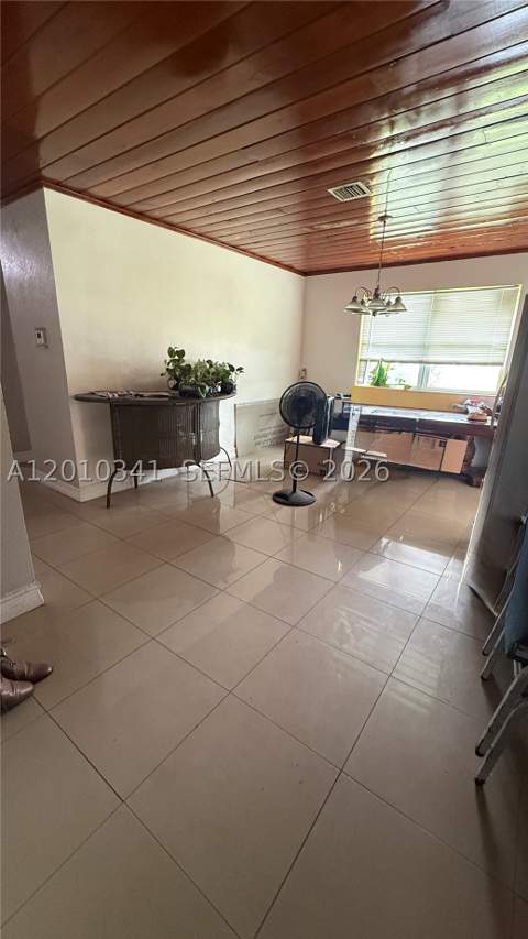 1334 NW 6th Ave, Florida City FL - photo 6 of 18